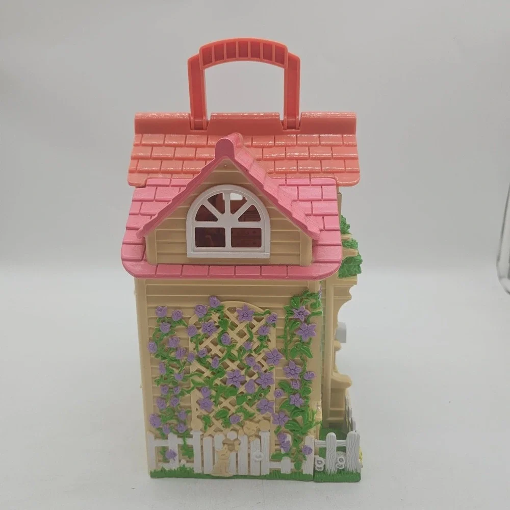 Vintage Fisher-Price Loving Family Sweet Streets Country Cottage Doll House 2000